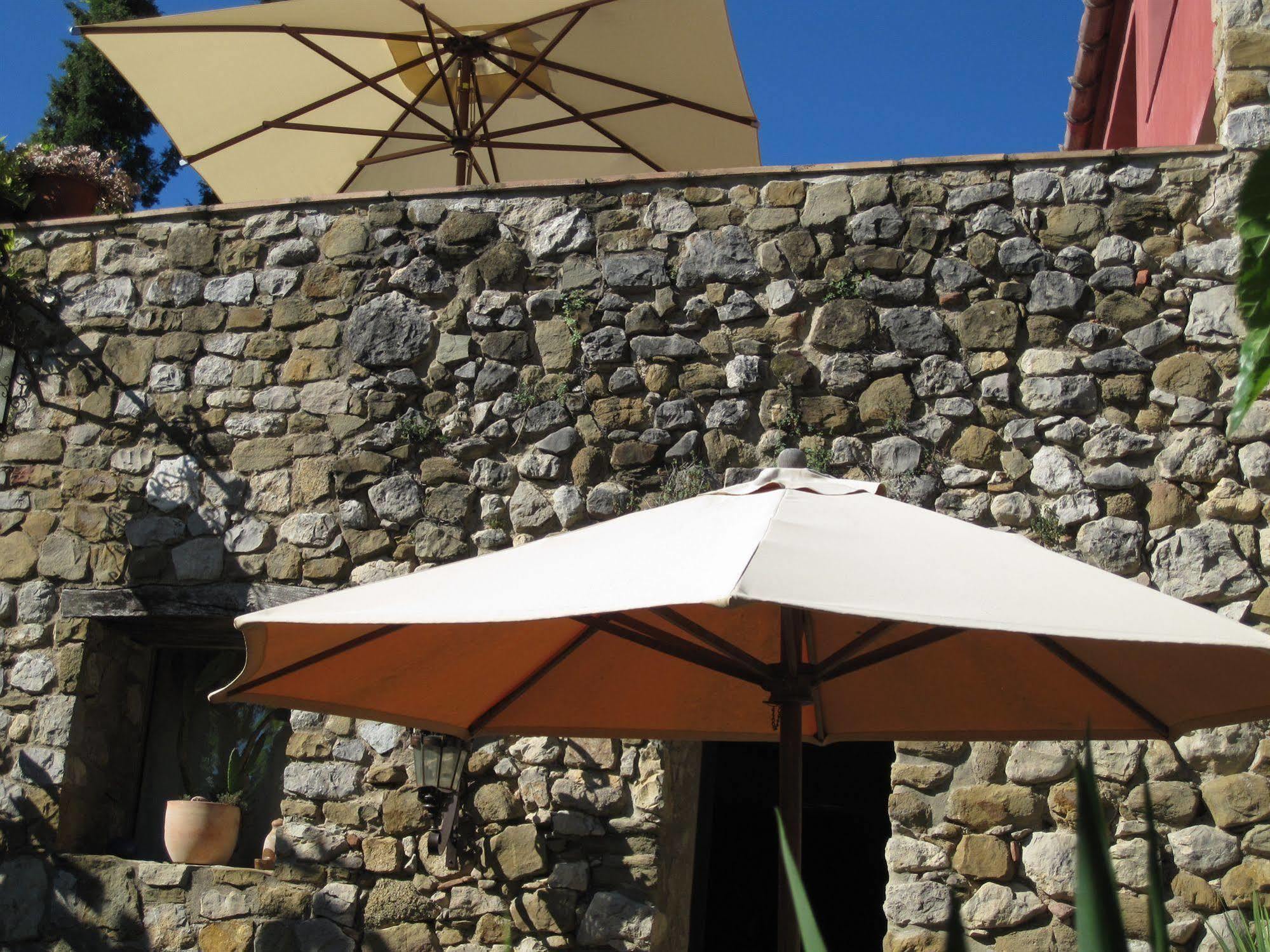 Can Serola Sales de Llierca Exterior photo